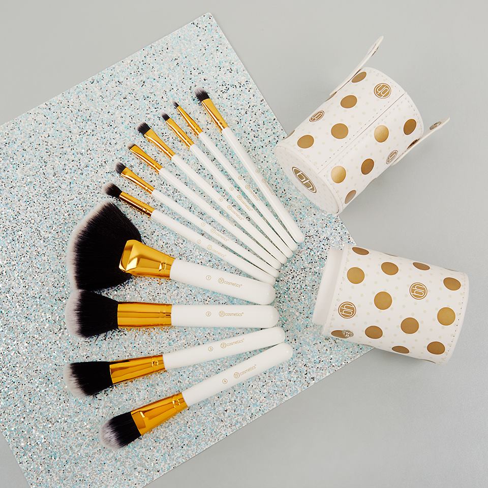 Brush Set White,แปรงแต่งหน้า BH Cosmetics, bh cosmetics แปรง, bh cosmetics รีวิว, bh cosmetics ดีไหม, bh cosmetics ซื้อที่ไหน, bh cosmetics พร้อมส่ง, แปรงแต่งหน้า บีเอช,BH Cosmetics,Dot Collection,11 Piece Brush,Set Black,Dot,ลายน่ารัก,ลายDot,BH,เซ็ตแปรง